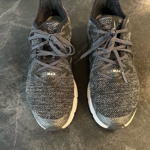 Nike Air Max sneakers - Picture 9 of 11